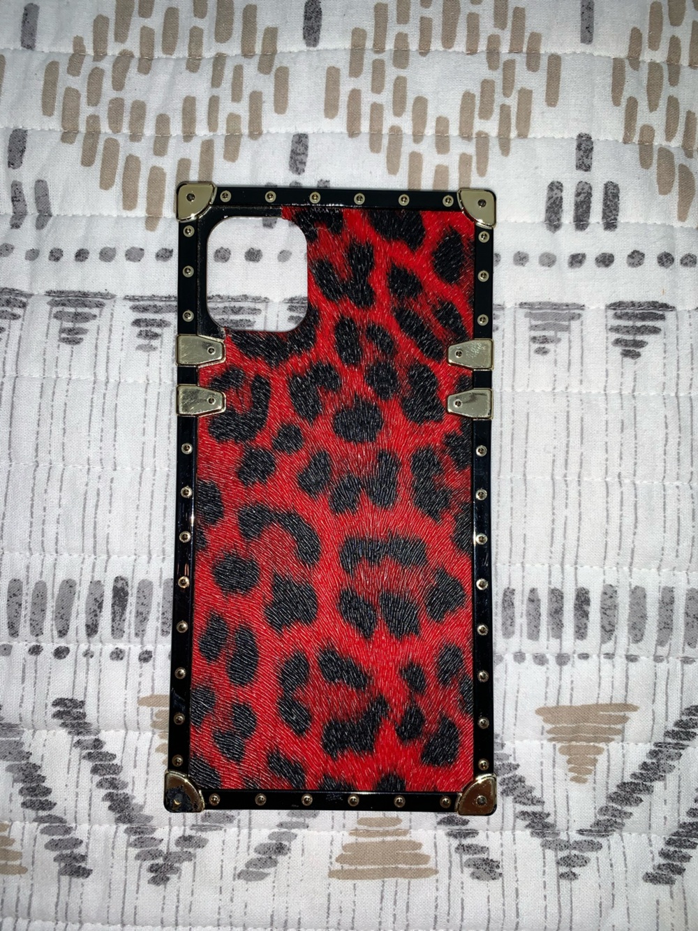 Leopard Print iPhone 11 Max Cover Case
